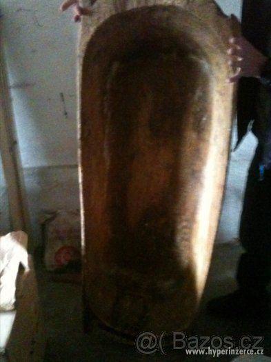 Staré dřevěné koryto , necky cca 2 m, vydlabávané - foto 3