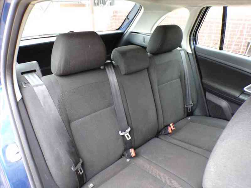 Škoda Fabia 1,9 TDI ELEGANCE,TAŽNÉ ZAŘ. - foto 10