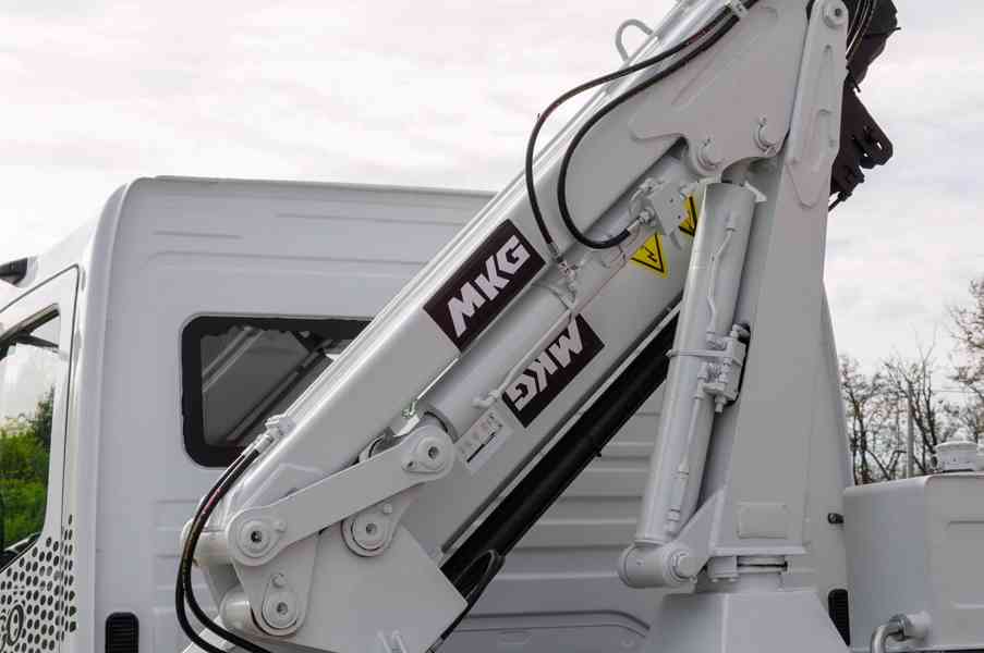 MERCEDES ATEGO 1224 HÁKOVÝ NOSIČ KONTEJNERŮ HYDRAULICKÁ RUKA - foto 26