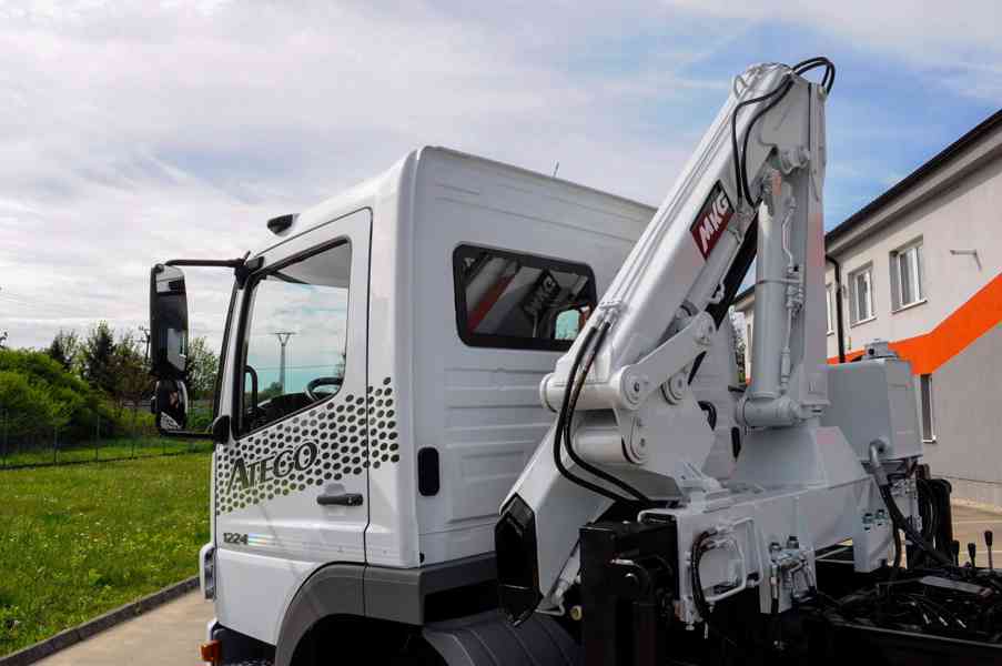 MERCEDES ATEGO 1224 HÁKOVÝ NOSIČ KONTEJNERŮ HYDRAULICKÁ RUKA - foto 28