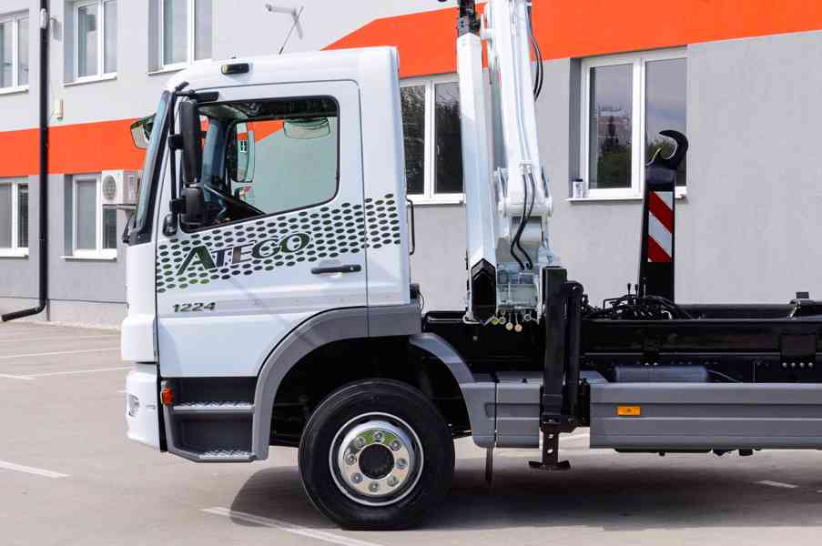 MERCEDES ATEGO 1224 HÁKOVÝ NOSIČ KONTEJNERŮ HYDRAULICKÁ RUKA - foto 64