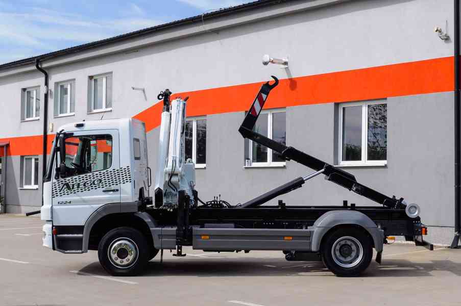 MERCEDES ATEGO 1224 HÁKOVÝ NOSIČ KONTEJNERŮ HYDRAULICKÁ RUKA - foto 70