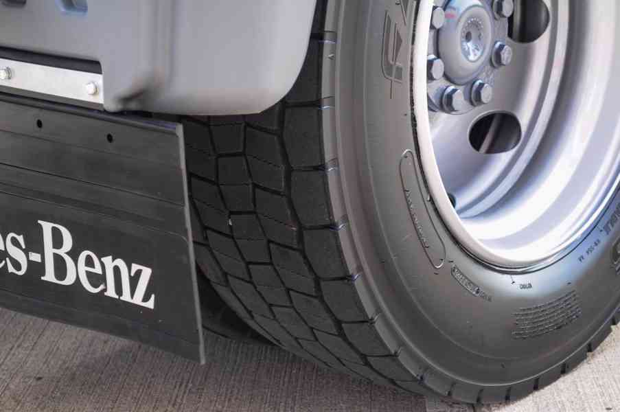 MERCEDES ATEGO 1224 HÁKOVÝ NOSIČ KONTEJNERŮ HYDRAULICKÁ RUKA - foto 17