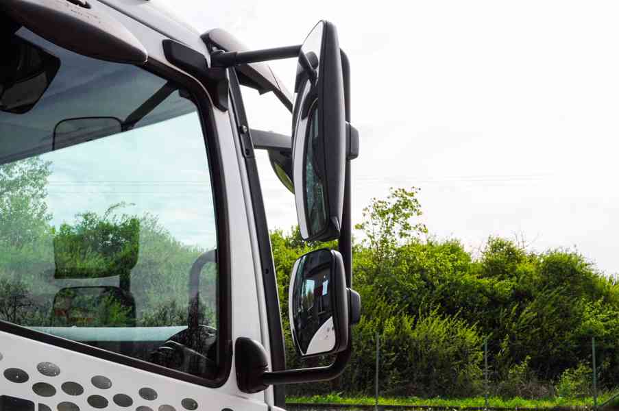 MERCEDES ATEGO 1224 HÁKOVÝ NOSIČ KONTEJNERŮ HYDRAULICKÁ RUKA - foto 10