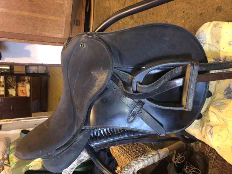 Sedlo DASLO - bazar - Hyperinzerce.cz