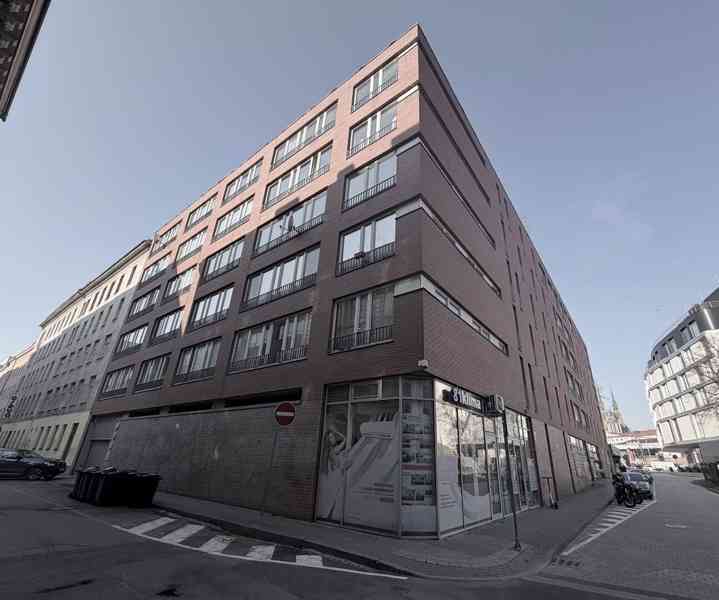 PRODEJ GARÁŽOVÉHO STÁNÍ V CENTU BRNA U HLAVNÍHO NÁDRAŽÍ - foto 10