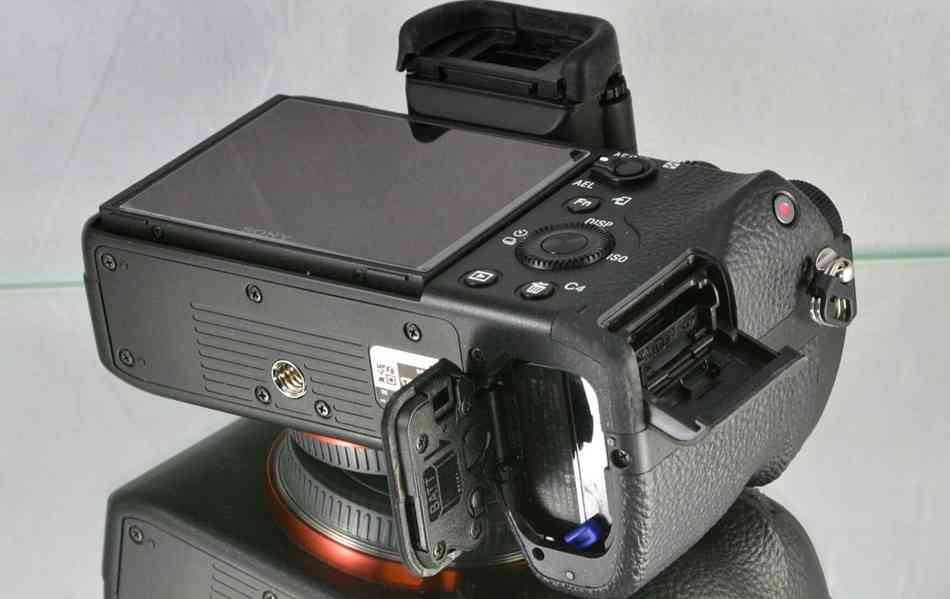 Sony Alpha 7II Full frame *Full HDV*WIFI 37000 Exp - foto 3