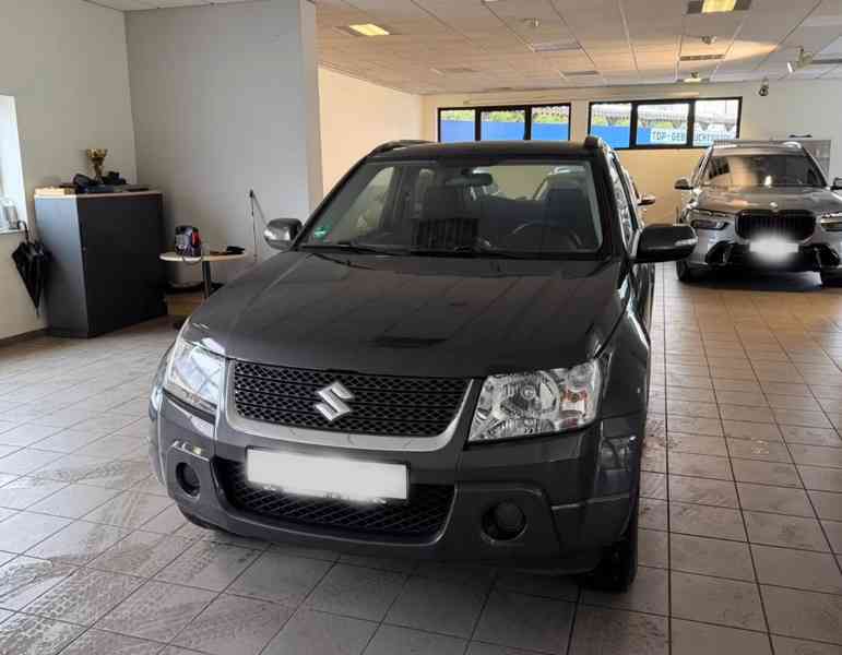 Suzuki Grand Vitara 1.6i 4X4 benzín 78kw - foto 3