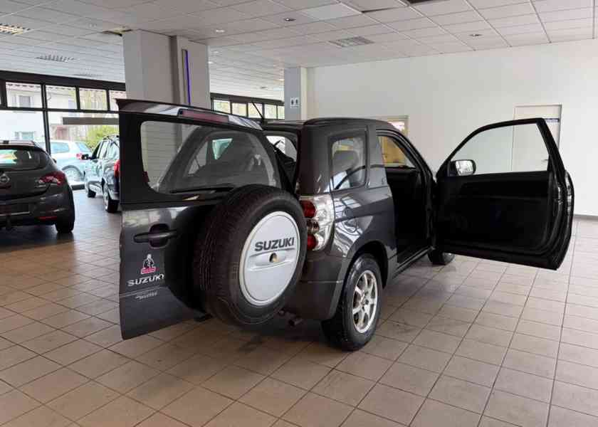 Suzuki Grand Vitara 1.6i 4X4 benzín 78kw - foto 6