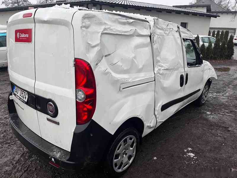 Fiat doblo Long 1,6 JTD 77kw ROK 2023 jen 8000km - foto 5