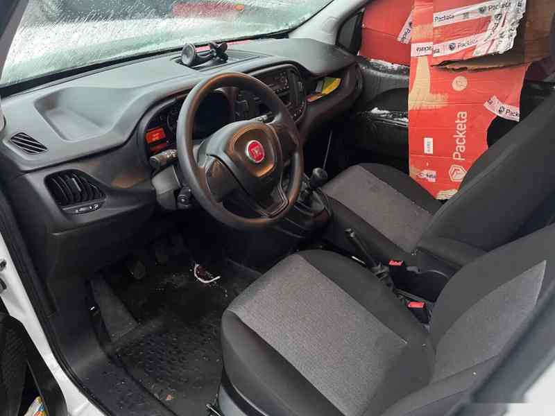 Fiat doblo Long 1,6 JTD 77kw ROK 2023 jen 8000km - foto 8