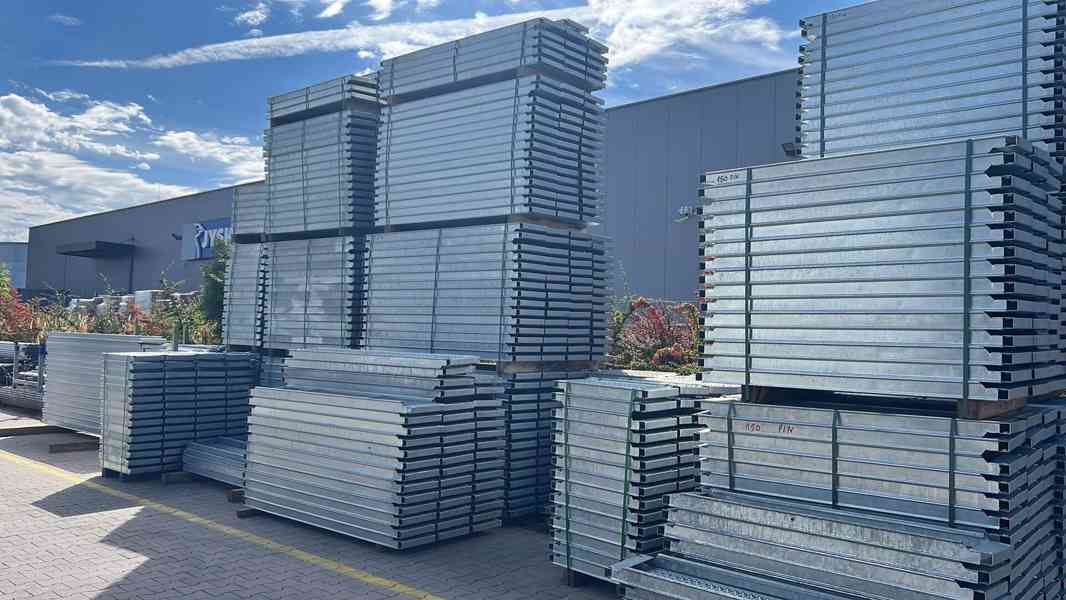Fasádní lešení TELKA PIN74 150 m², český certifikát