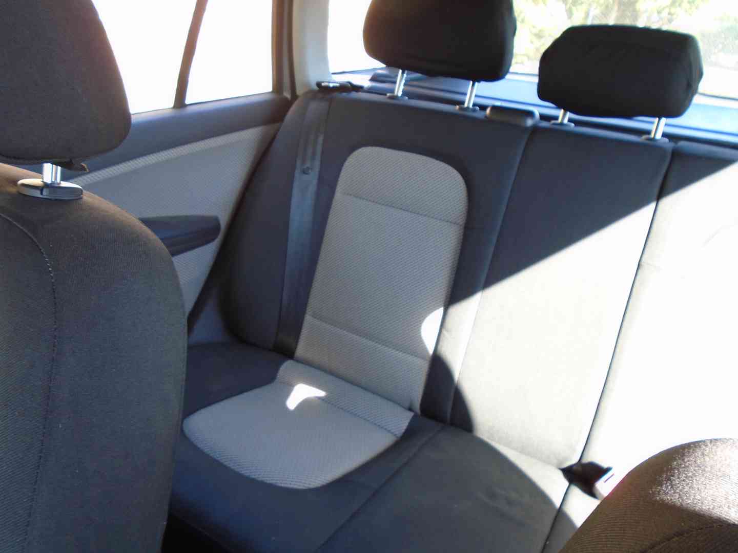 Škoda Fabia Combi 1.2 HTP 47kW klima 196tis garážované 2005 - foto 15