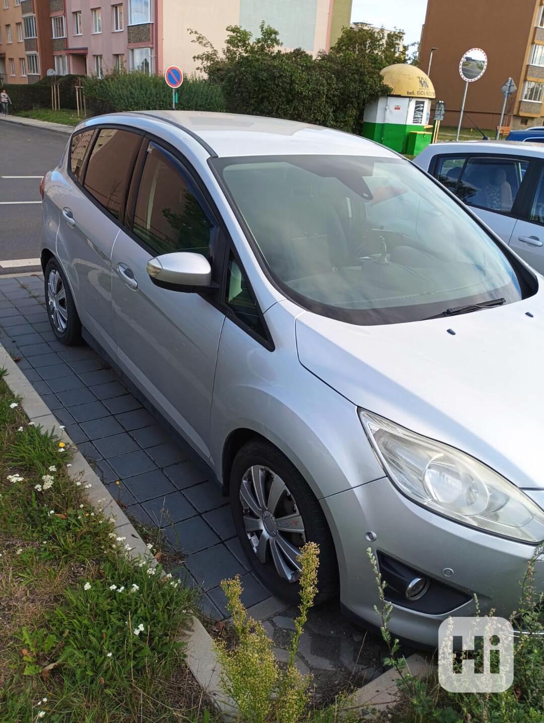 Ford C-max na náhradní díly - foto 1