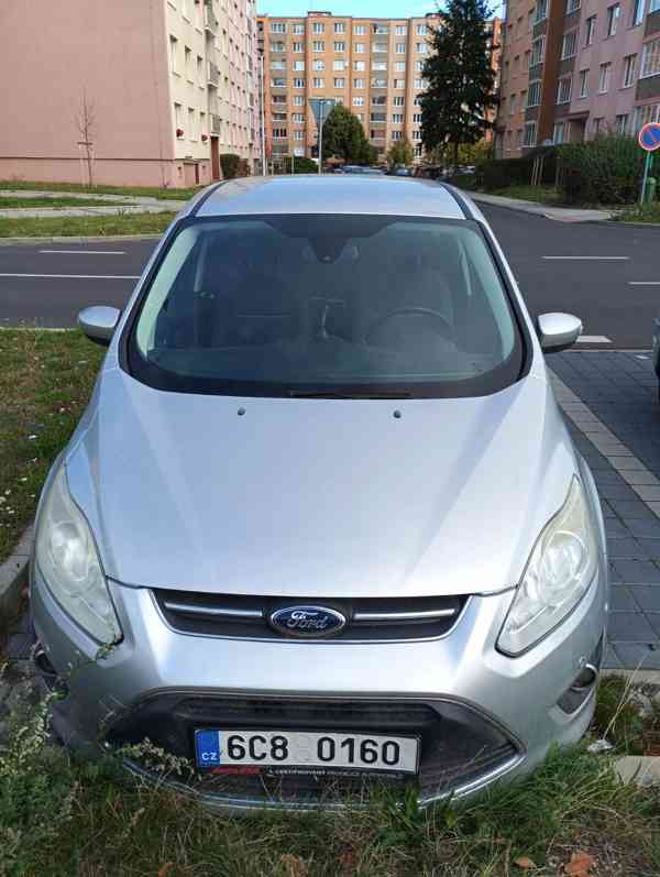 Ford C-max na náhradní díly - foto 2
