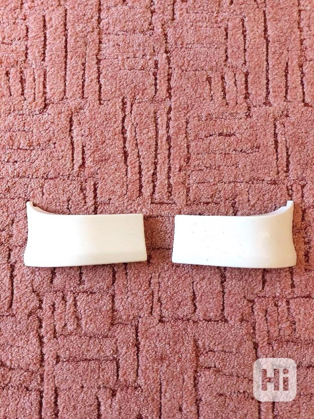 Nástavek pod zadní světlo Felicia Pick up / Fun - foto 1