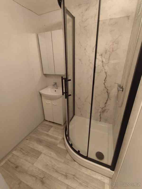 Pronájem bytu 2+kk v OV v ulici Šeříková - foto 7
