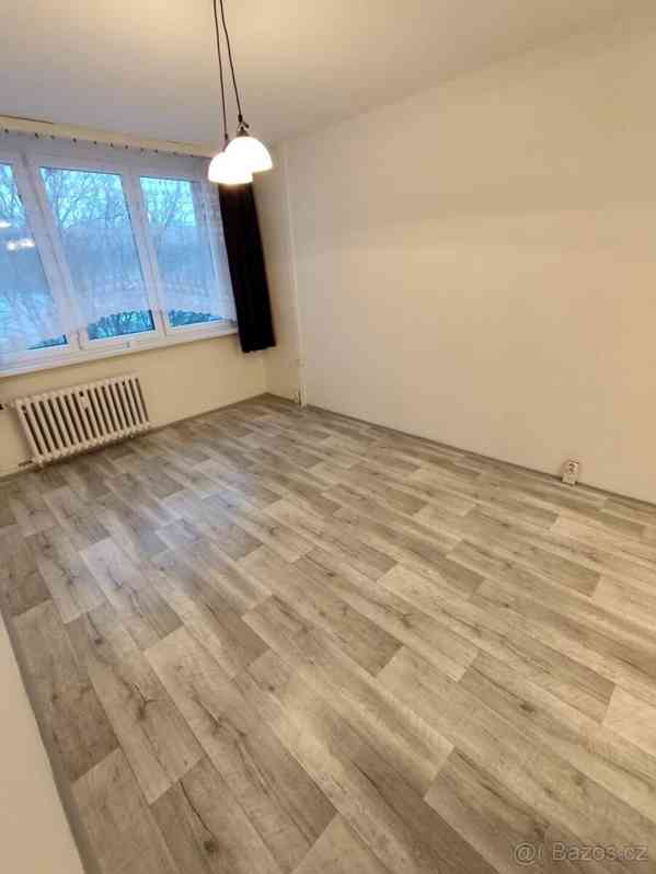 Pronájem bytu 2+kk v OV v ulici Šeříková - foto 3