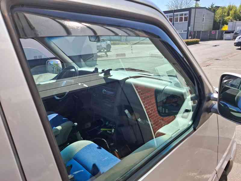 Volkswagen T4 Multivan Atlantis 2,5 TDi 111kw - foto 8