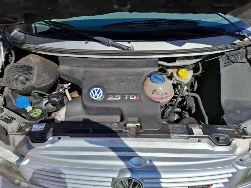 Volkswagen T4 Multivan Atlantis 2,5 TDi 111kw - foto 11