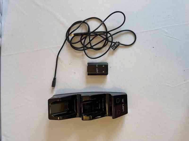 Venom Twin Charging Dock pro Xbox ovladače - netestováno