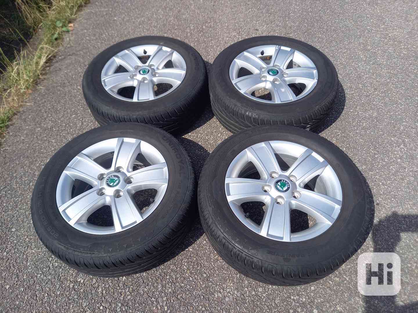 Alu kola Š.Octavia II/VW Caddy +ZÁNOVNÍ letní 205/60R15 Unir - foto 1