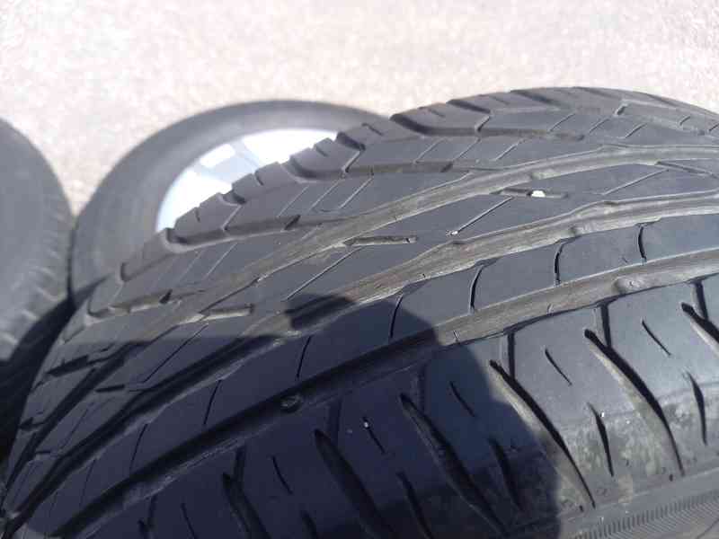 Alu kola Š.Octavia II/VW Caddy +ZÁNOVNÍ letní 205/60R15 Unir - foto 13