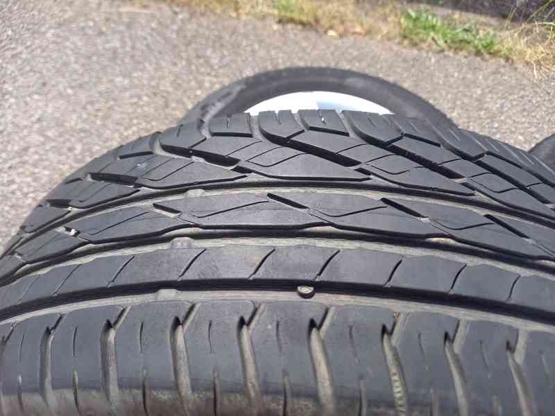 Alu kola Š.Octavia II/VW Caddy +ZÁNOVNÍ letní 205/60R15 Unir - foto 15