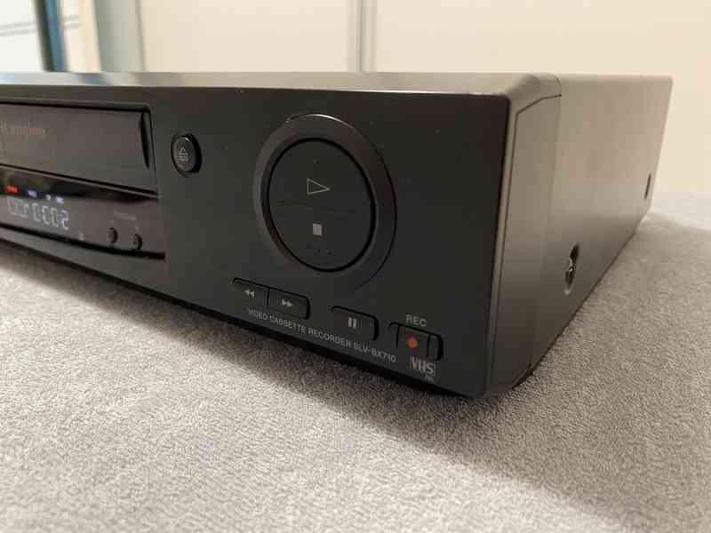 VHS video Sony, HIFI stero, 6 hlav, ovladač - foto 3