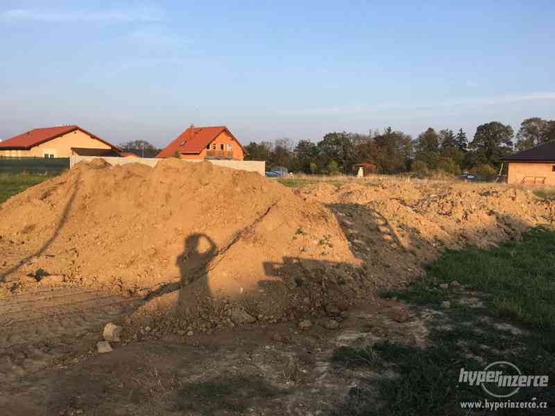cca 30 tater hlíny v obci Tupadly u Čáslavi zdarma - foto 1