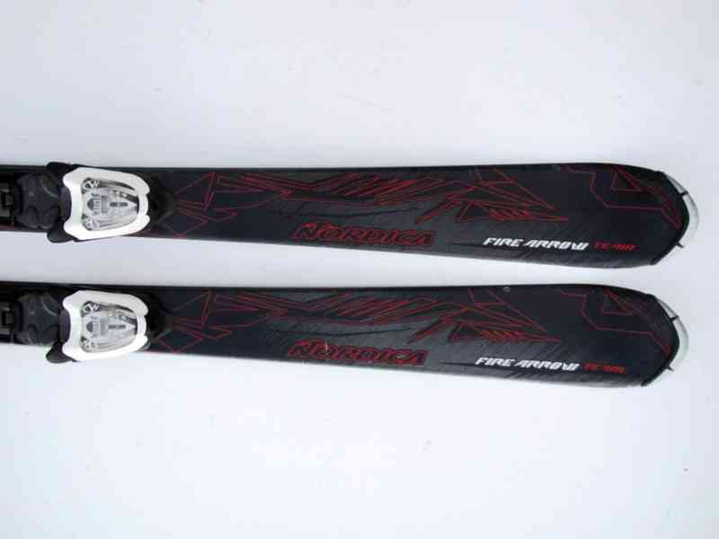 Dětské lyže Nordica Fire Arrow 130 cm - 8888-S25-61 - foto 2