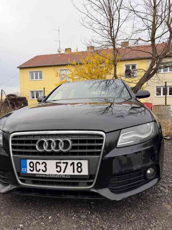 Audi A4 Avant 2,0 - foto 2