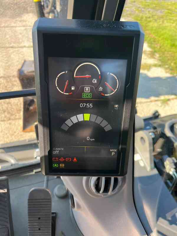 Kolové rypadlo Volvo EWR150E (Možnost leasingu) - foto 13