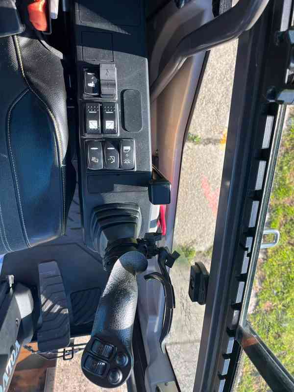 Kolové rypadlo Volvo EWR150E (Možnost leasingu) - foto 12