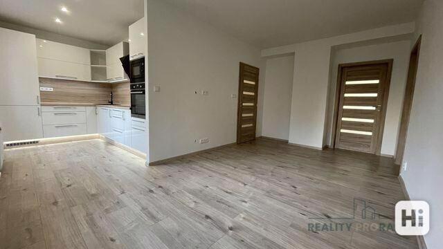 Prodej bytu 3+1 63 m² ul. Šrámkova Havířov-Podlesí - foto 27