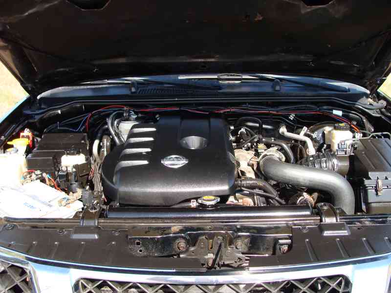 Nissan Navara 2.5 dCi 4x4 Doub 2010 webasto - foto 18