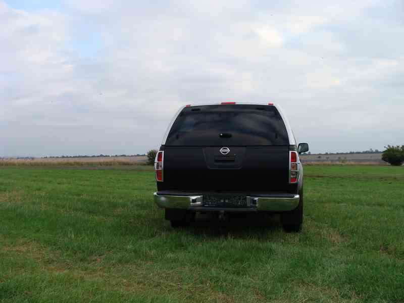 Nissan Navara 2.5 dCi 4x4 Doub 2010 webasto - foto 8