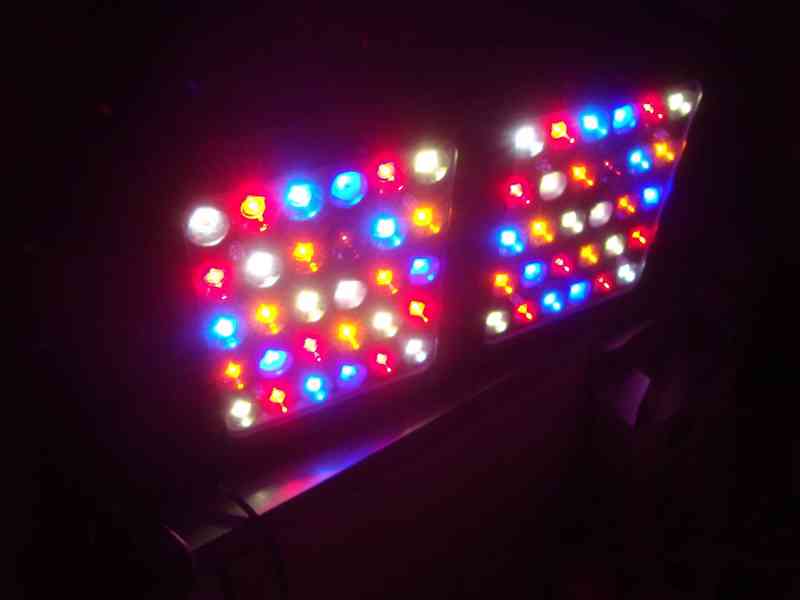 Viparspectra V300 Reflector LED Grow Light (140W) funkční - foto 15