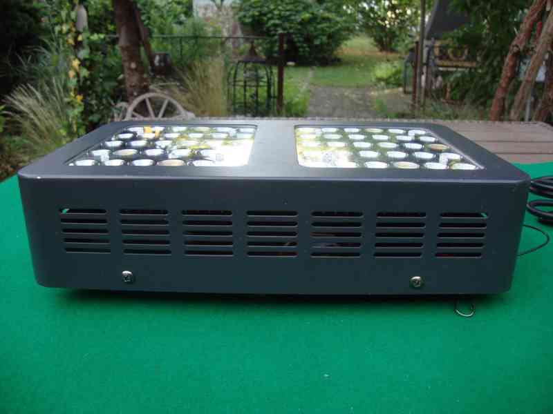 Viparspectra V300 Reflector LED Grow Light (140W) funkční - foto 5