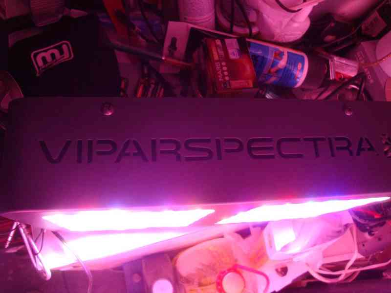 Viparspectra V300 Reflector LED Grow Light (140W) funkční - foto 17