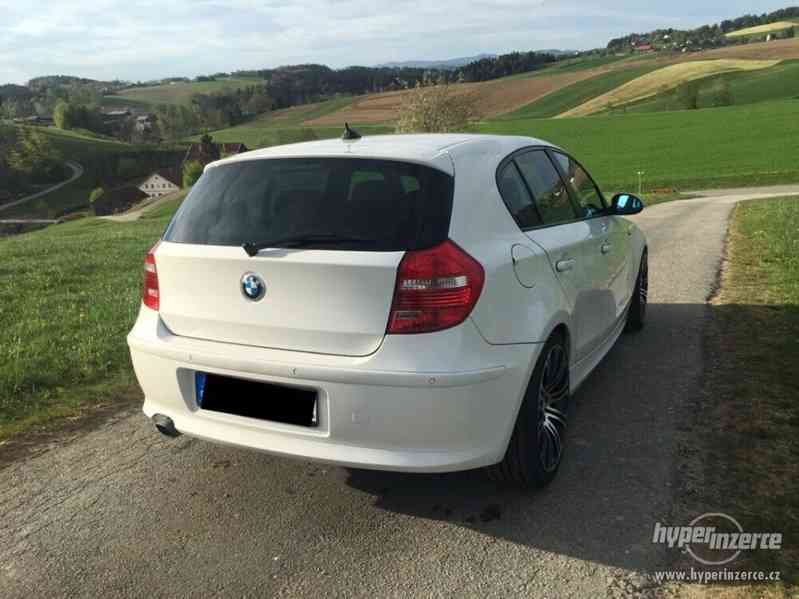 BMW 120i benzín 125kw - foto 7