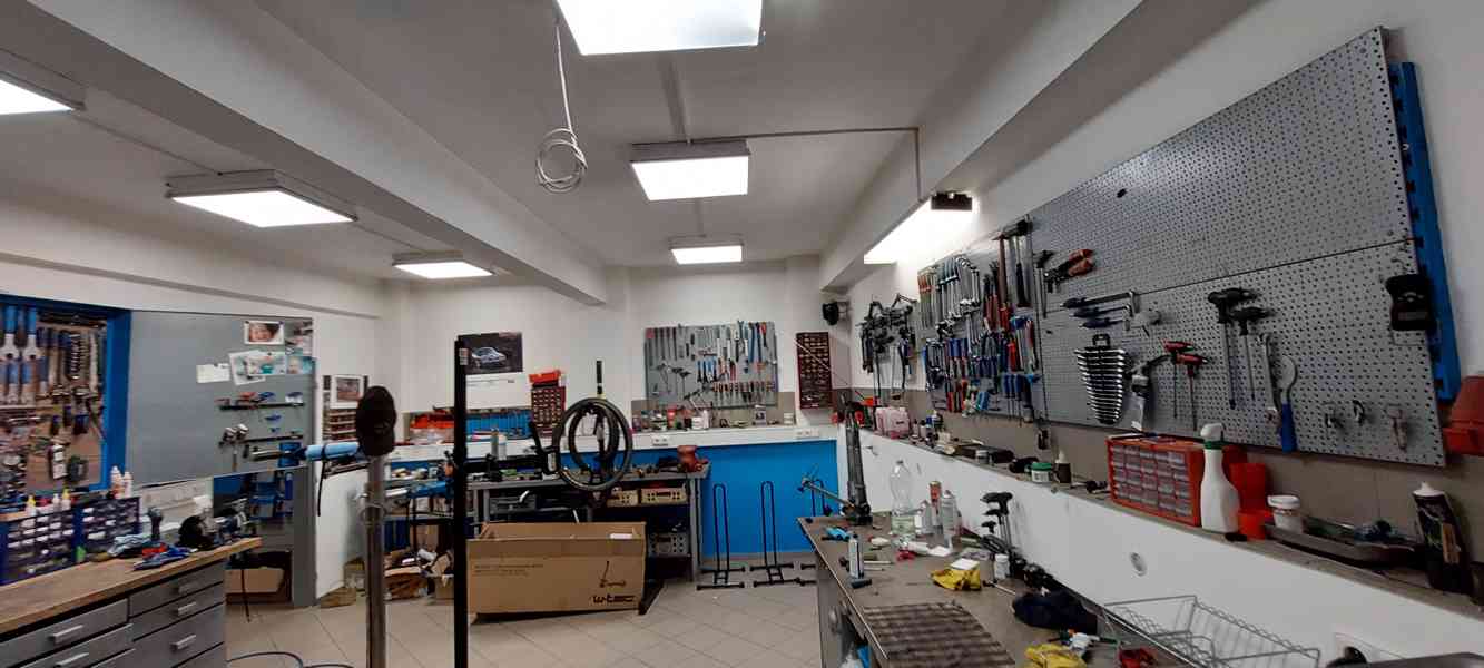 Pronájem nebytového prostoru, 140 m², parkování - foto 7