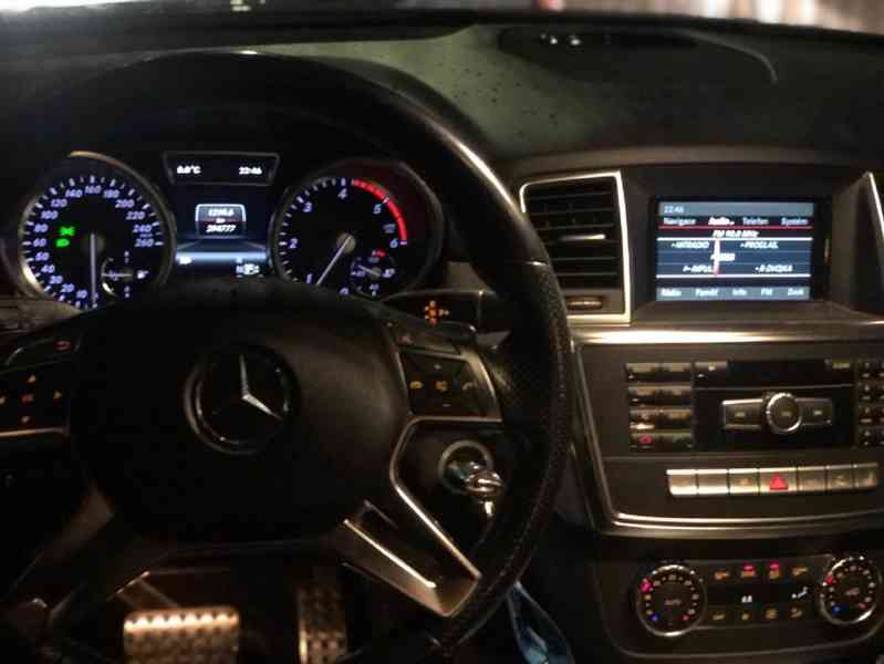 Mercedes-Benz ML 250 Bluetec 4 Matic - foto 4