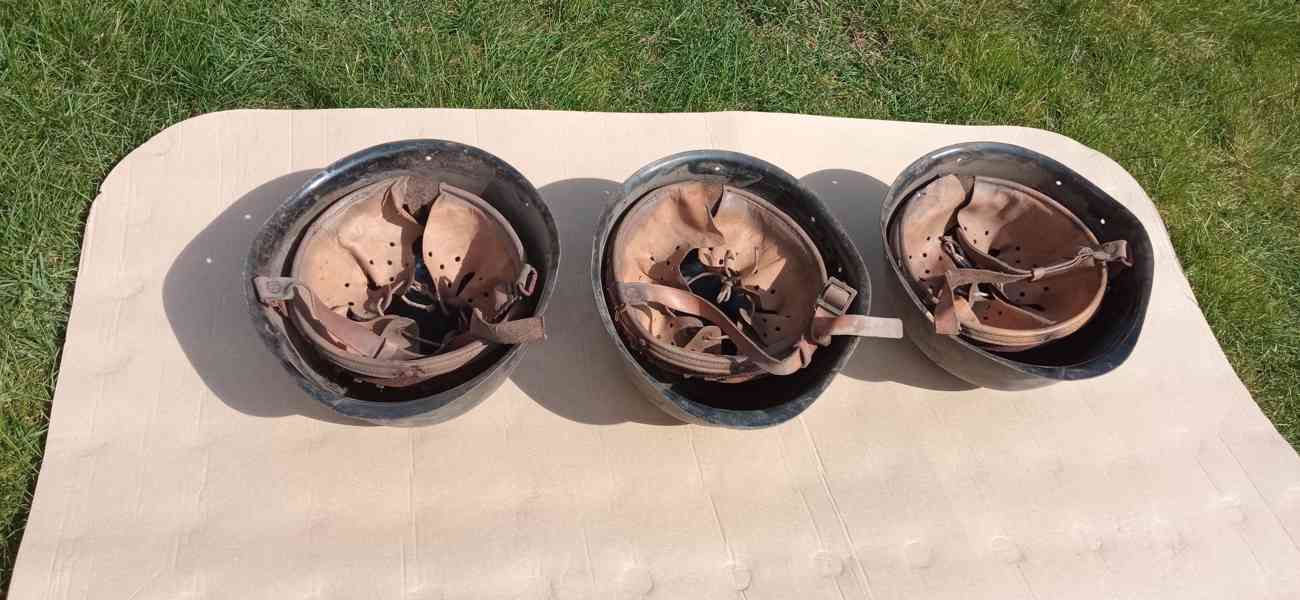 Vojenská přilba ČS armáda vz.32 WW2 originál - foto 5