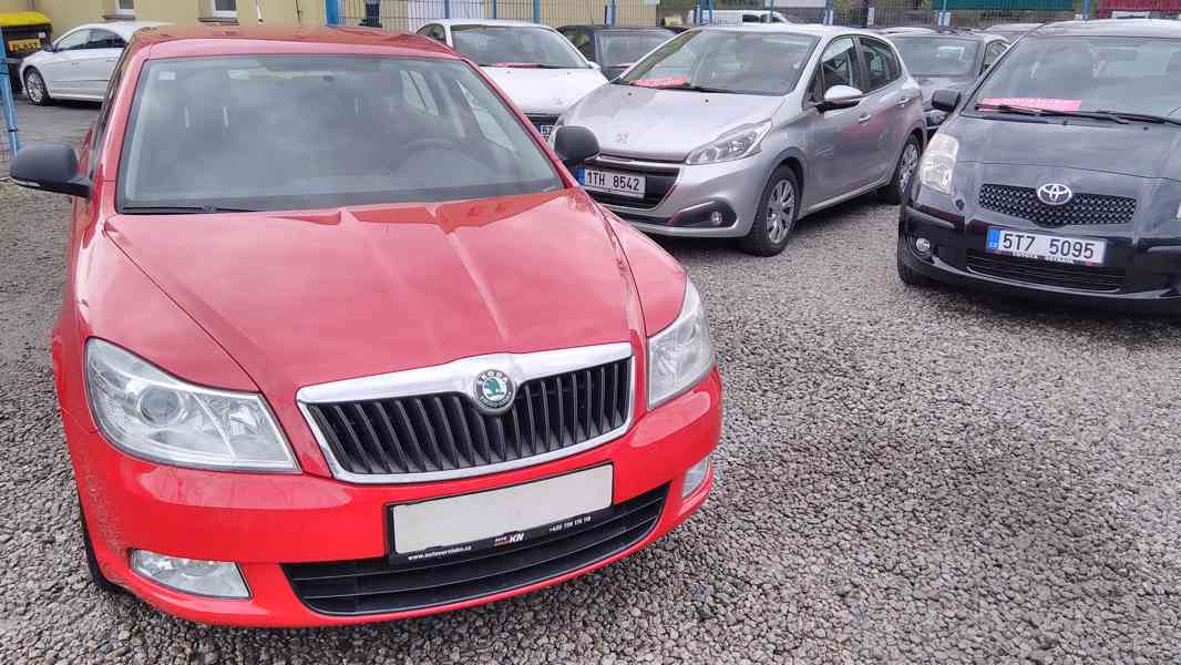 ŠKODA Octavia 2,0TDI  ČR  2.majitel - foto 2