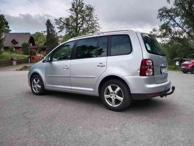 Volkswagen Touran 2.0 TDI 125 kW - foto 2