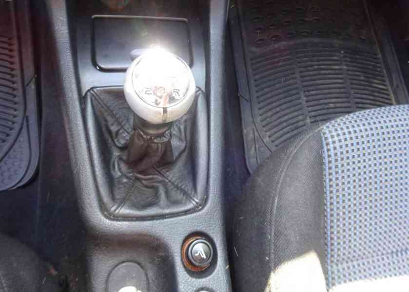 Peugeot 406 2.0 HDI Combi r.v.2003 (66 kw) stk:5/2027 - foto 9