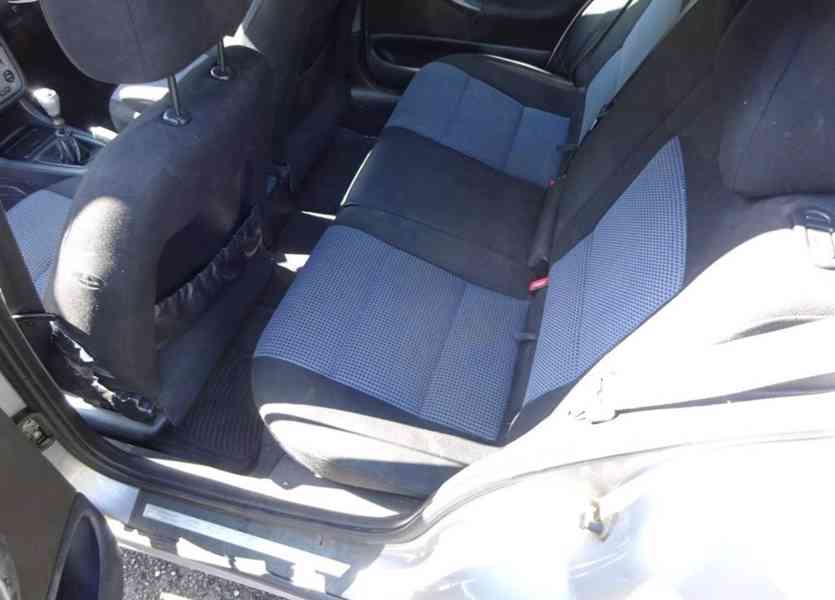 Peugeot 406 2.0 HDI Combi r.v.2003 (66 kw) stk:5/2027 - foto 12