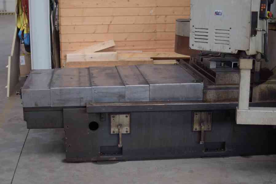 Použitá souřadnicová vrtačka VXD 100 CNC, r. v. 1994 - foto 4