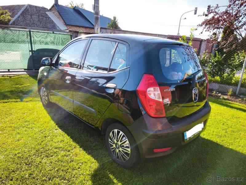 Hyundai i10 1,1   51kW 2011 - foto 5